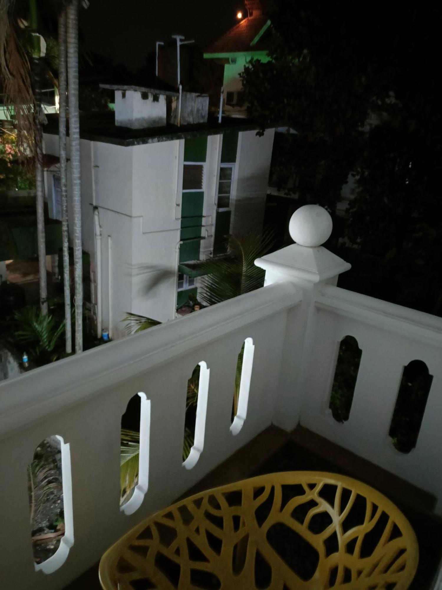 Elzas Fort Inn Коччи Экстерьер фото